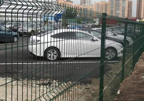 Ограждение парковки парковки бизнес центров в Екатеринбурге